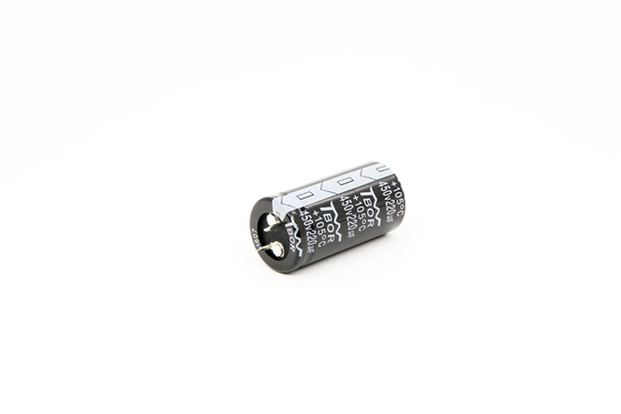 220UF450V স্ন্যাপ ইন সুইচিং পাওয়ার সাপ্লাই ক্যাপাসিটর 20% সহনশীলতা