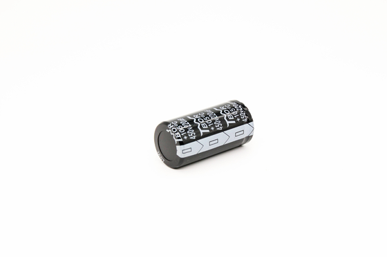 220UF450V স্ন্যাপ ইন সুইচিং পাওয়ার সাপ্লাই ক্যাপাসিটর 20% সহনশীলতা