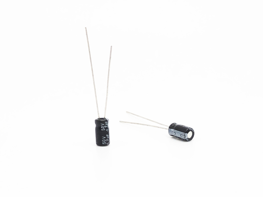 4.7UF50V মিনিয়েচার ইলেক্ট্রোলাইটিক ক্যাপাসিটর 2000 ঘন্টা দীর্ঘ জীবন ক্যাপাসিটর