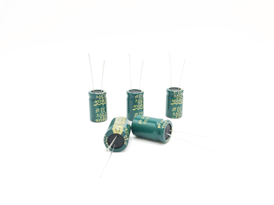 33UF250V LED লাইট ক্যাপাসিটর রেডিয়াল লিড ইলেক্ট্রোলাইটিক ক্যাপাসিটর 5000 ঘন্টা