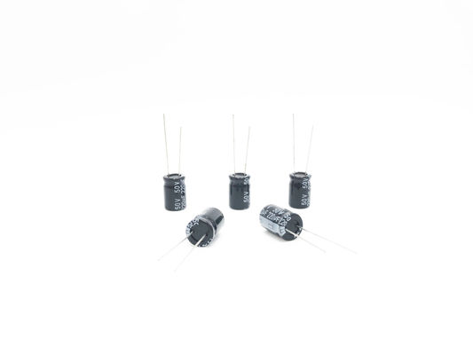অ্যালুমিনিয়াম 10X13mm 220uf 50v ইলেক্ট্রোলাইটিক ক্যাপাসিটর 20% সহনশীলতা