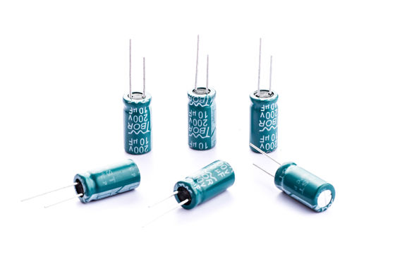 সবুজ 10x16mm LED লাইট ক্যাপাসিটর 10uf 200v 10000 ঘন্টা অত্যন্ত দীর্ঘ জীবন