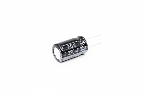 ISO9001 রেডিয়াল ইলেক্ট্রোলাইটিক ক্যাপাসিটর 220uF 50V