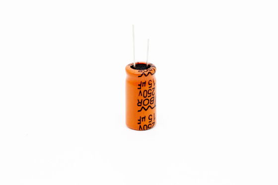 15uF 250V অ্যালুমিনিয়াম ইলেক্ট্রোলাইটিক ক্যাপাসিটর 10000 ঘন্টা দীর্ঘ জীবন