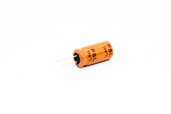 15uF 250V অ্যালুমিনিয়াম ইলেক্ট্রোলাইটিক ক্যাপাসিটর 10000 ঘন্টা দীর্ঘ জীবন